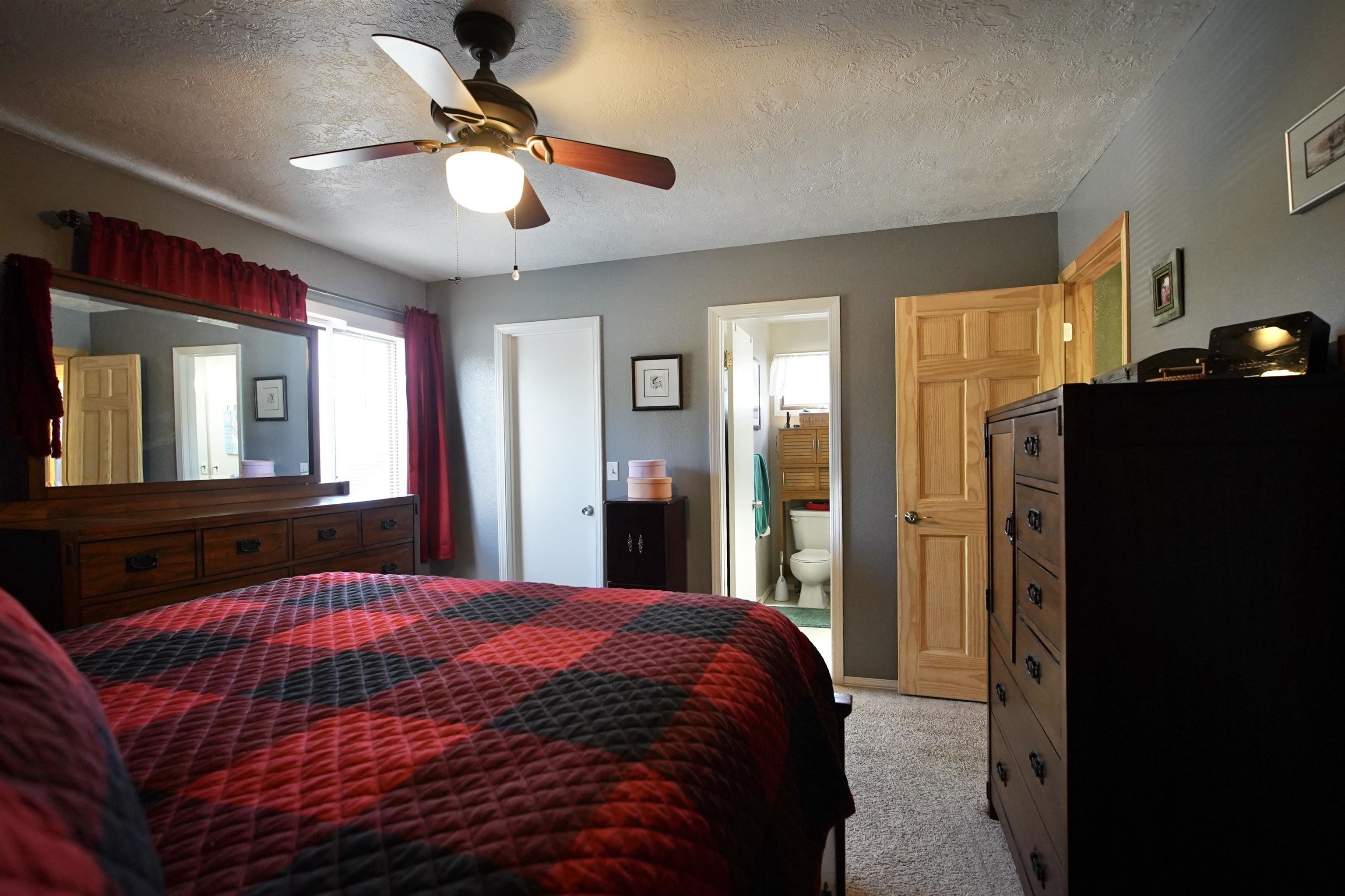 3340 Chuckwagon Casper, WY 82604 - Photo 17 of 49