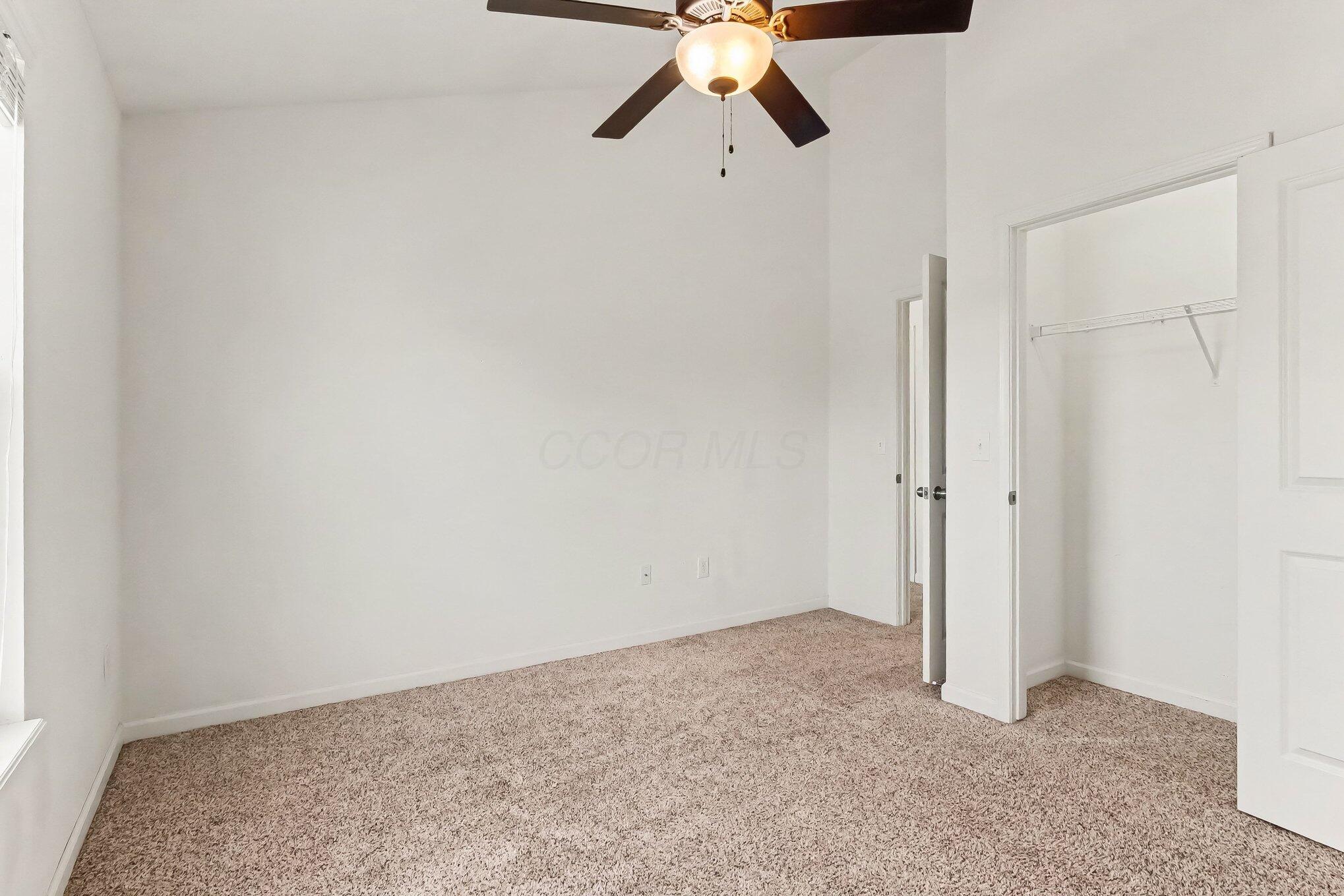 8345 Bruntsfield Road Columbus, OH 43235 - Photo 16 of 25 016_file_3052