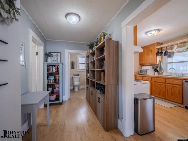 $250,000 | 866 Iron Street, Evansville, WY 82636