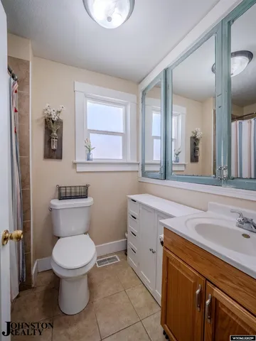 $250,000 | 866 Iron Street, Evansville, WY 82636