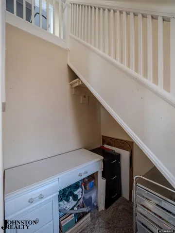 $250,000 | 866 Iron Street, Evansville, WY 82636