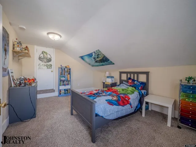 $250,000 | 866 Iron Street, Evansville, WY 82636