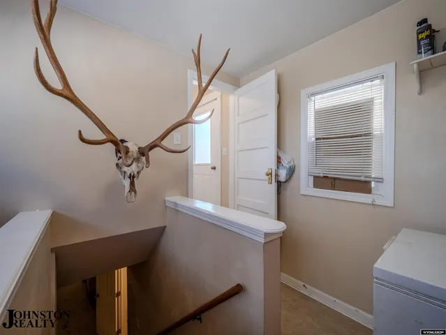 $250,000 | 866 Iron Street, Evansville, WY 82636