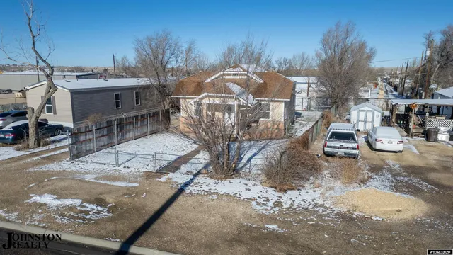 $250,000 | 866 Iron Street, Evansville, WY 82636