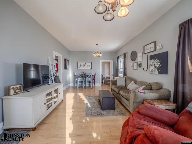 $250,000 | 866 Iron Street, Evansville, WY 82636