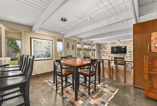 $880,000 | W307N6992 Club Circle East, Merton, WI 53029