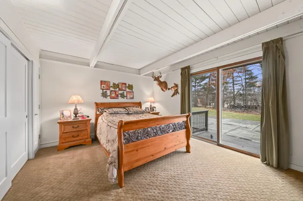 $880,000 | W307N6992 Club Circle East, Merton, WI 53029