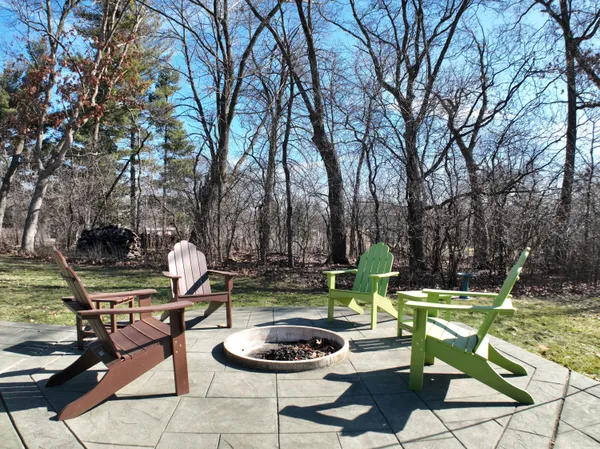 $880,000 | W307N6992 Club Circle East, Merton, WI 53029