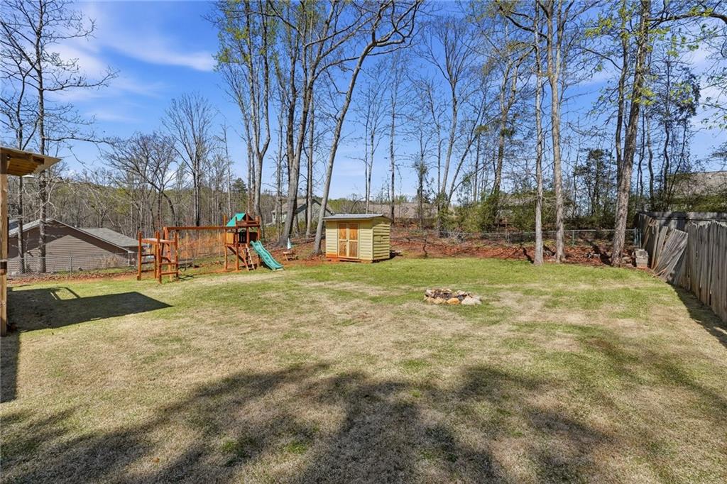 328 Highland Estates Commerce, GA 30529 - Photo 23 of 23