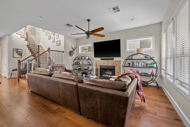 $725,000 | 912 Romeria Drive, Unit A, Austin, TX 78757