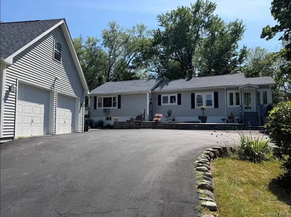 $449,900 | 3253 Highway 52, Pine Bush, NY 12566