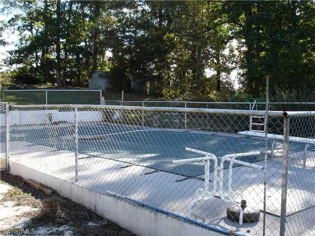 2288 Old Liberty Road Randleman, NC 27317 - Photo 4 of 16 Swimming Pool/Hot Tub/Sauna.