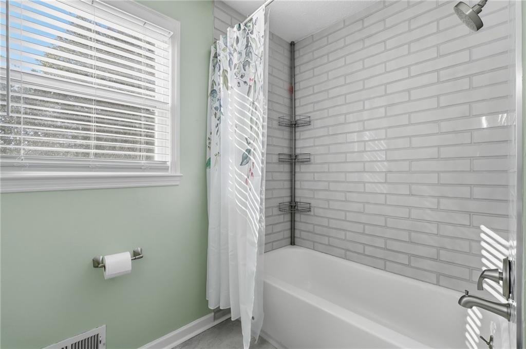 650 Oakdale Road Canton, GA 30114 - Photo 19 of 43