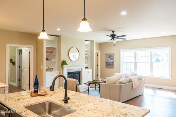 $599,900 | 6 Stillwood Lane, South Glens Falls, NY 12803