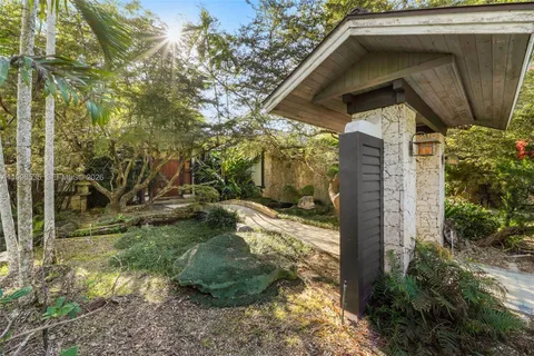 $3,600,000 | 15001 Southwest 256th Street, Homestead, FL 33032