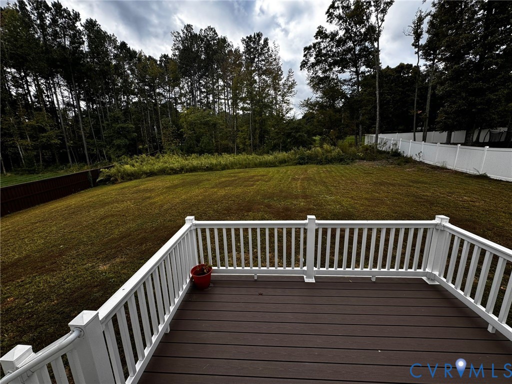 16043 Cambria Cove Boulevard Midlothian, VA 23112 - Photo 35 of 44 a view of deck and patio