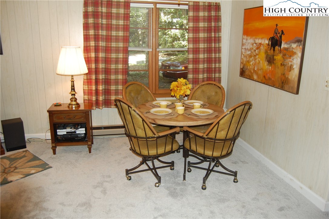 675 Windridge Road Newland, NC 28657 - Photo 8 of 22 Gallery Image 8