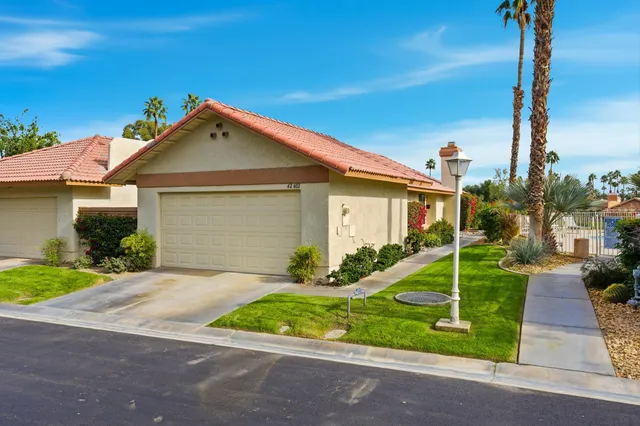 $520,000 | 42402 Sand Dune Drive, Palm Desert, CA 92211