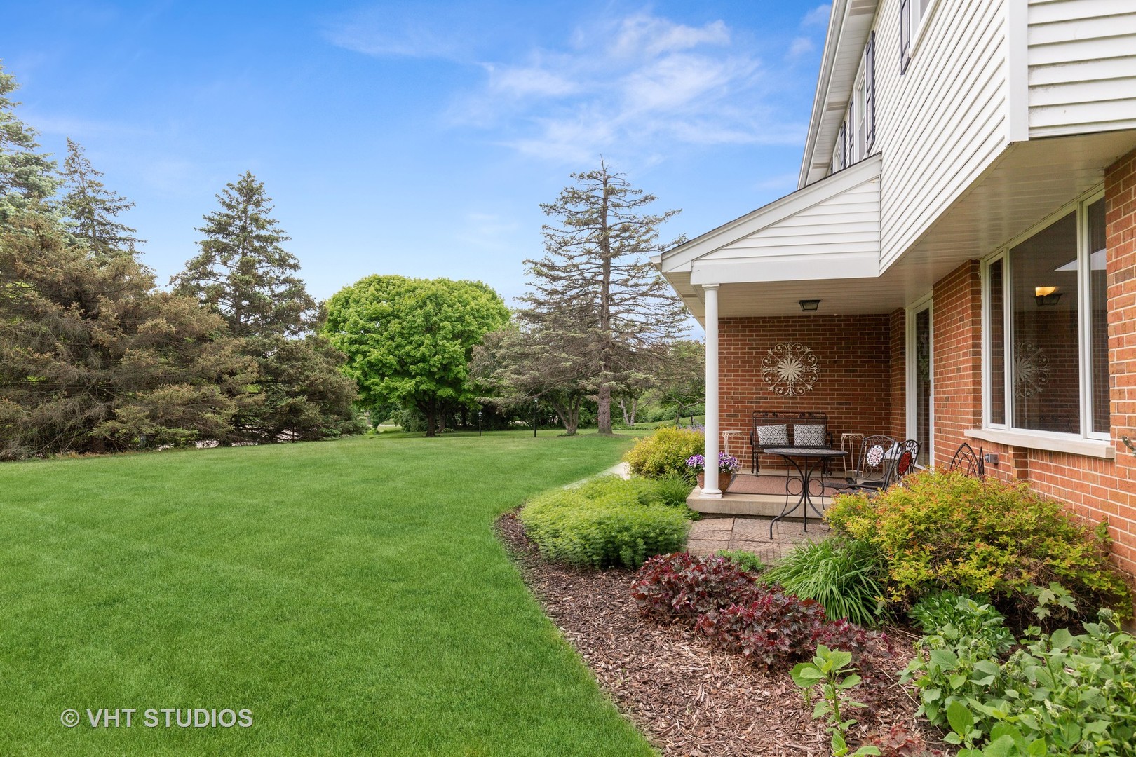 1330 Aberdeen Road Inverness, IL 60067 - Photo 4 of 39