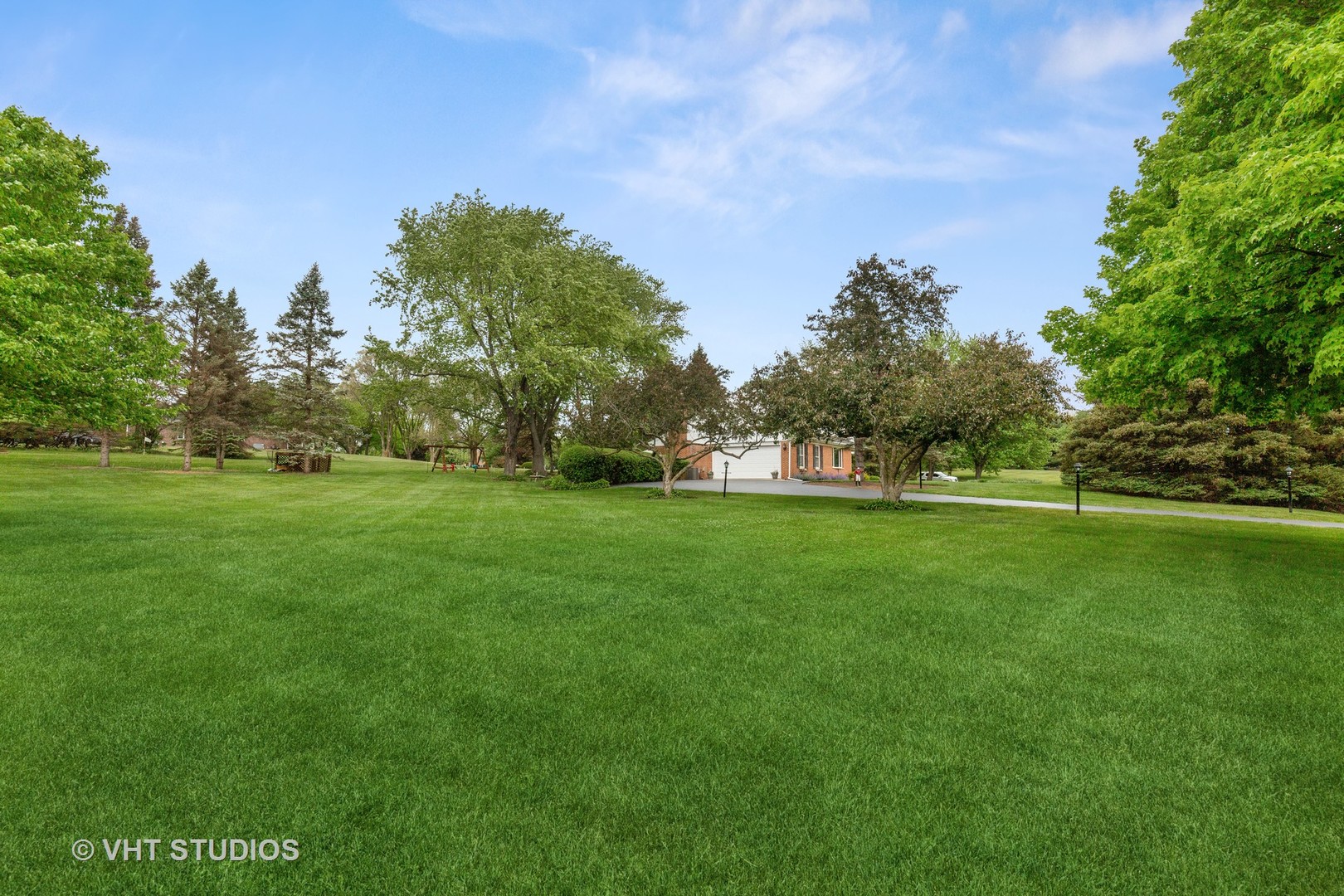 1330 Aberdeen Road Inverness, IL 60067 - Photo 34 of 39