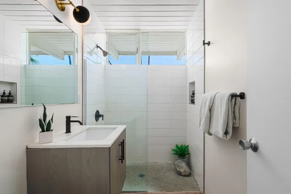 $1,290,000 | 633 Canon Drive, Palm Springs, CA 92264