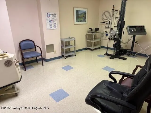 $1,150,000 | 371 Broadway, Kingston, NY 12401