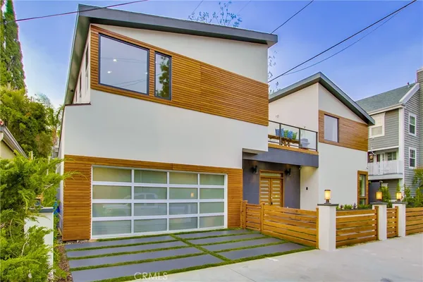 $2,995,000 | 11645 Woodbridge Street, Studio City, CA 91604