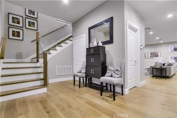 $2,995,000 | 11645 Woodbridge Street, Studio City, CA 91604