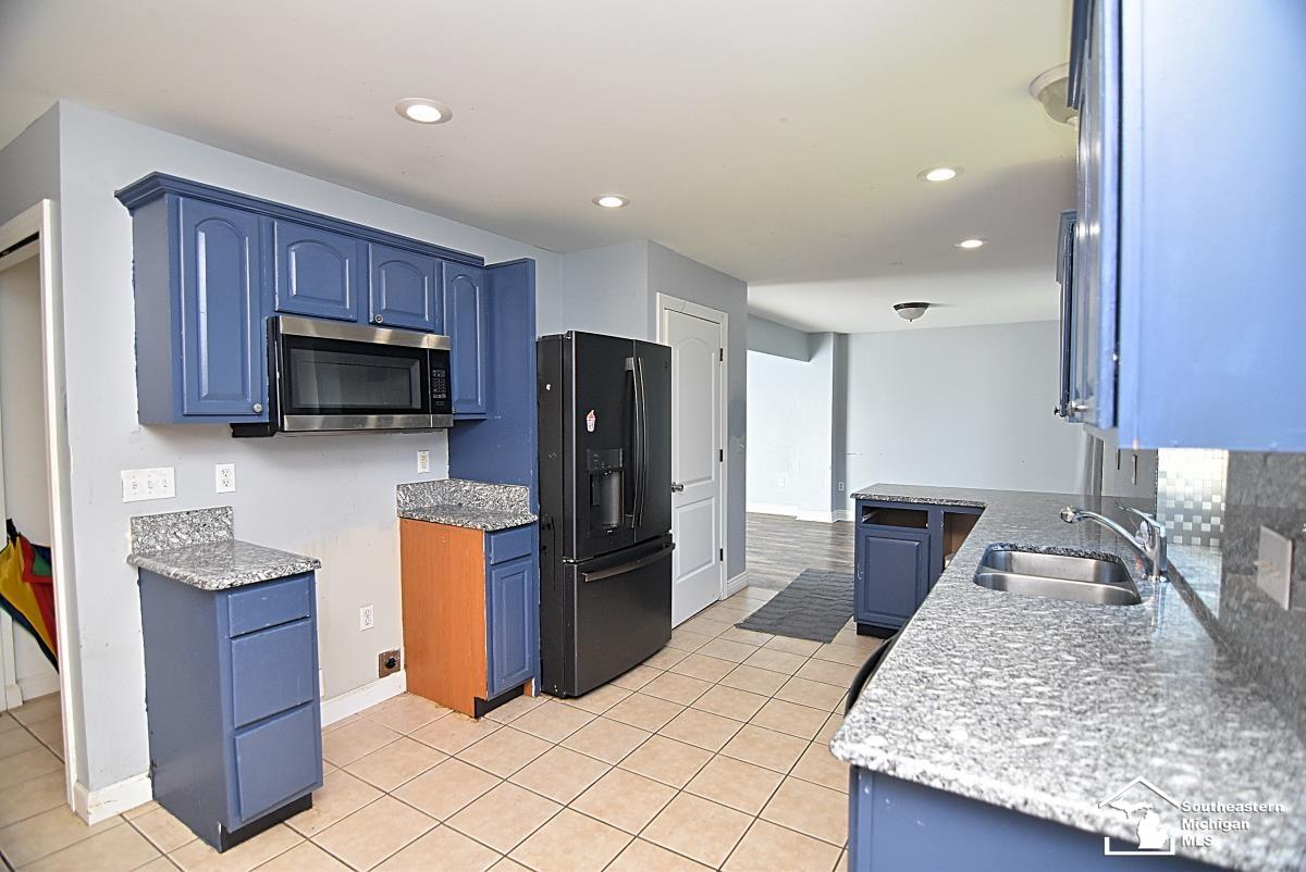 108 Raisin Circle Dundee, MI 48131 - Photo 17 of 40 Gallery Image 17