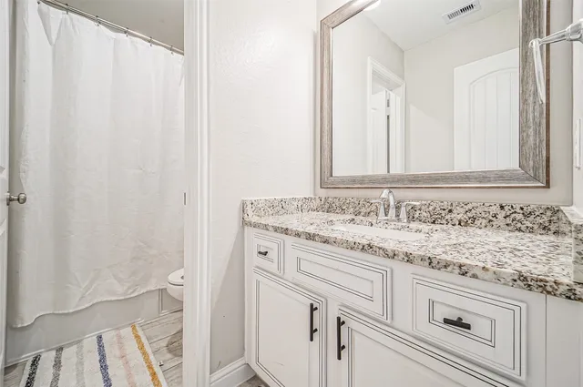 $3,450 | 9507 Carson Lane, Rosharon, TX 77583