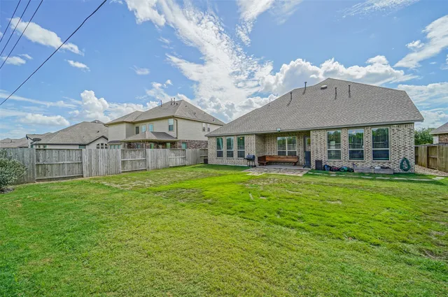$3,450 | 9507 Carson Lane, Rosharon, TX 77583