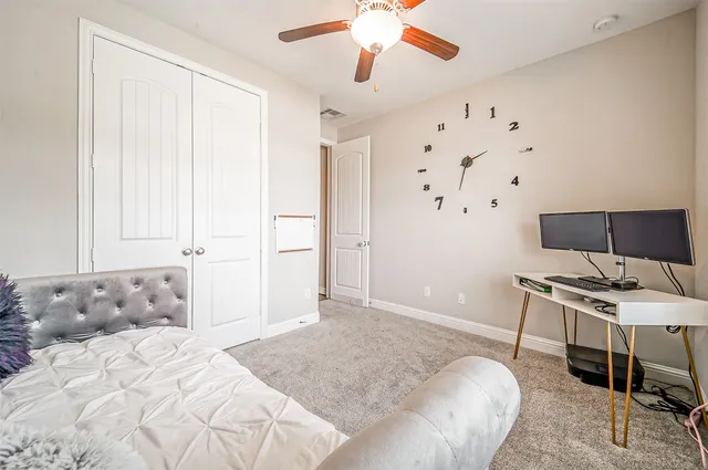 $3,450 | 9507 Carson Lane, Rosharon, TX 77583