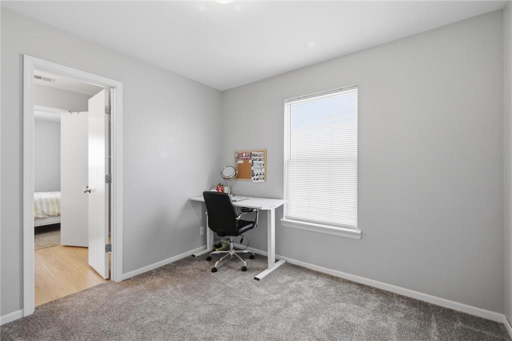 2140 Southwest Gooseberry Lane Lee's Summit, MO 64082 - Photo 18 of 32