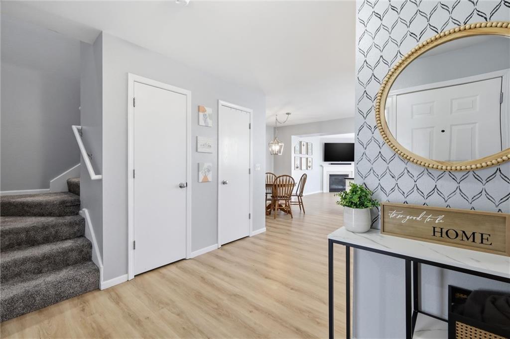 2140 Southwest Gooseberry Lane Lee's Summit, MO 64082 - Photo 9 of 32