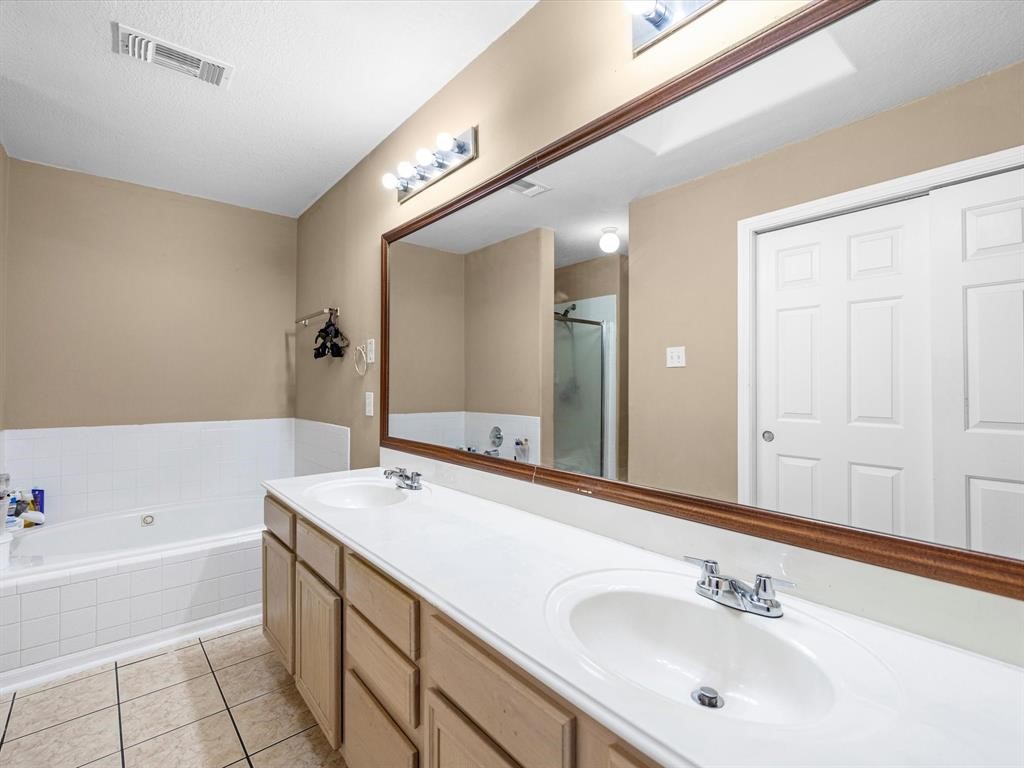 3807 Addicks Clodine Road Houston, TX 77082 - Photo 11 of 17 Gallery Image 11