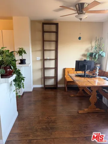 $324,999 | 5400 Newcastle Avenue, Unit 50, Encino, CA 91316