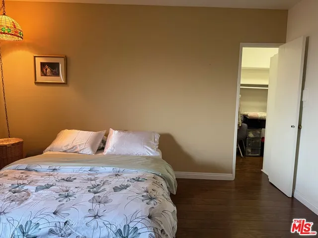 $324,999 | 5400 Newcastle Avenue, Unit 50, Encino, CA 91316