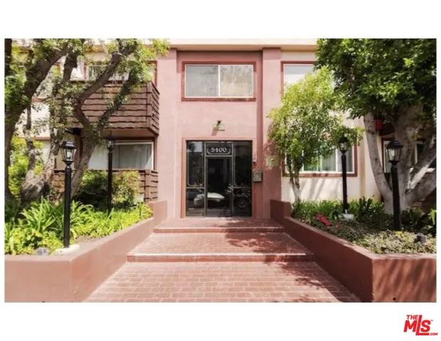 $324,999 | 5400 Newcastle Avenue, Unit 50, Encino, CA 91316