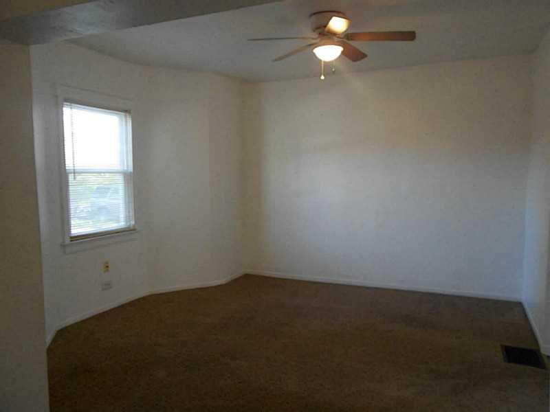 319 West Clark Street Springfield, OH 45506 - Photo 6 of 14