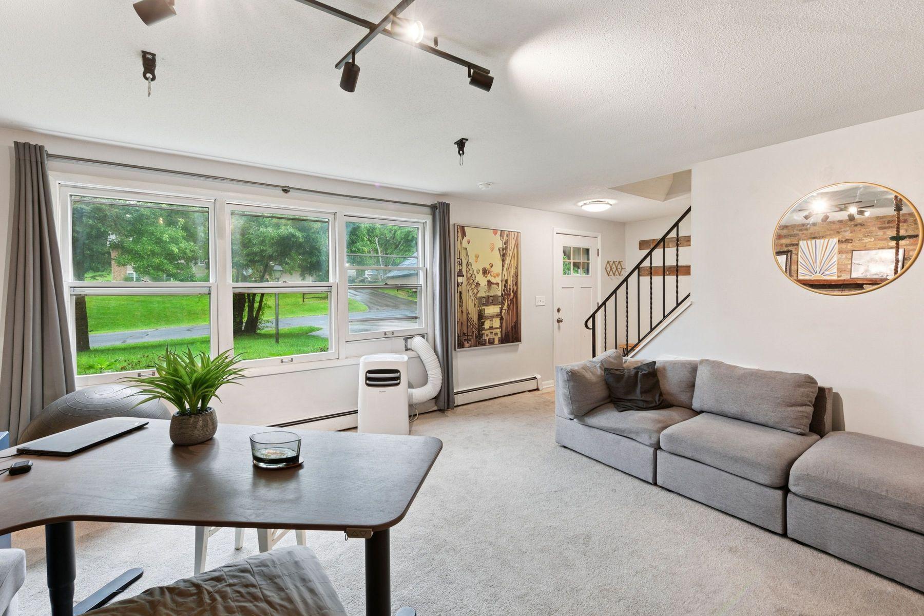 9535 Timberwood Road Chaska, MN 55318 - Photo 19 of 28 Gallery Image 19