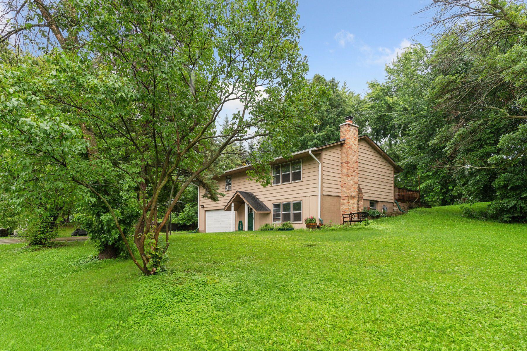 9535 Timberwood Road Chaska, MN 55318 - Photo 24 of 28 Gallery Image 24