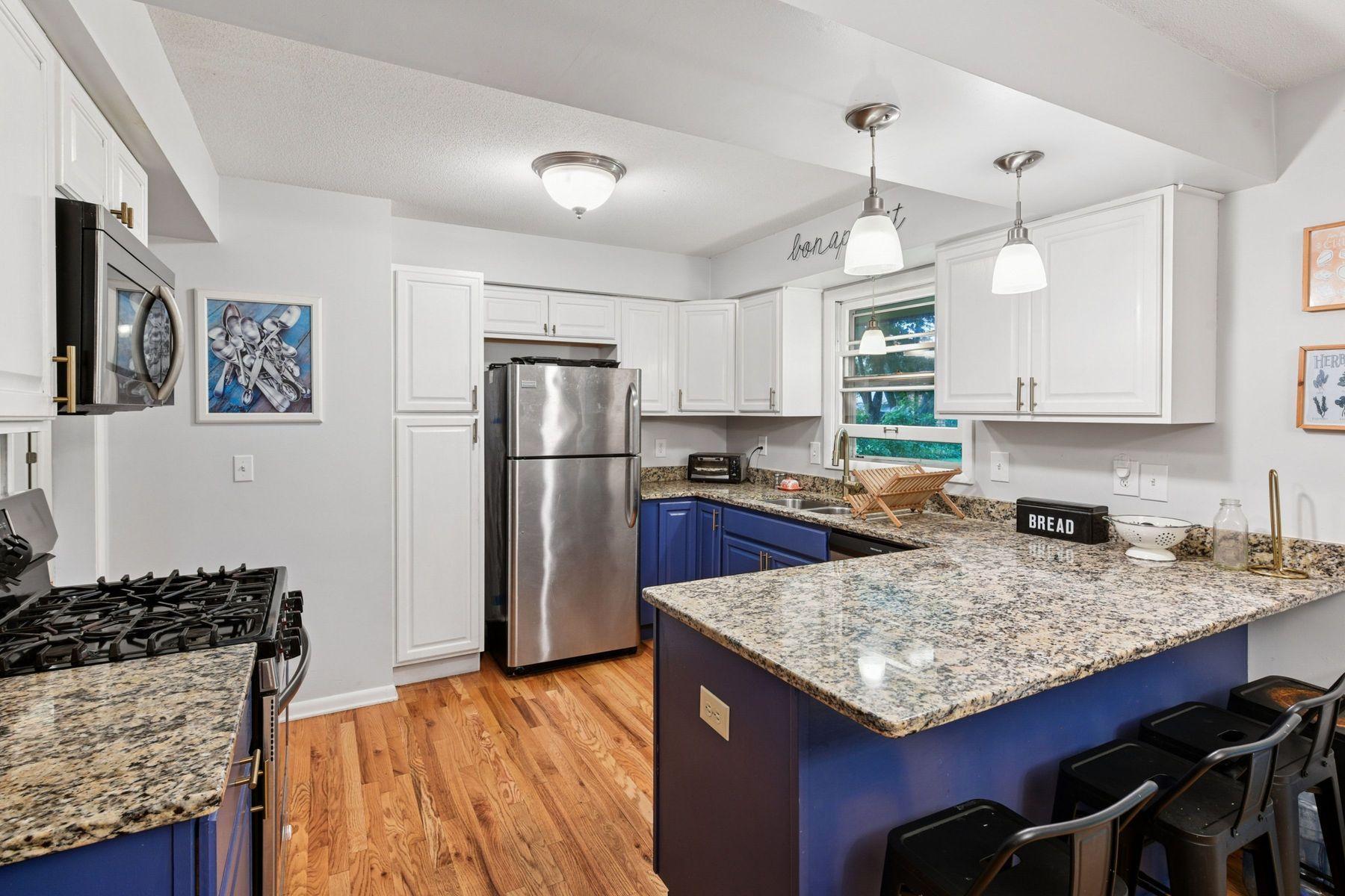 9535 Timberwood Road Chaska, MN 55318 - Photo 10 of 28 Gallery Image 10