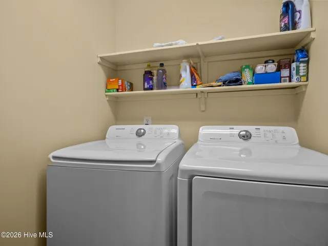 $887,000 | 6410 Sea Crest Court, Emerald Isle, NC 28594