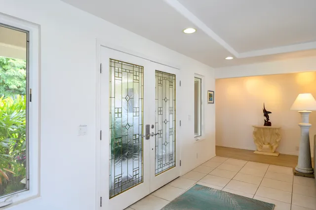 $2,500,000 | 78-6871 Kuhinanui Street, Kailua-Kona, HI 96740