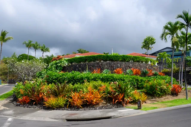 $2,500,000 | 78-6871 Kuhinanui Street, Kailua-Kona, HI 96740