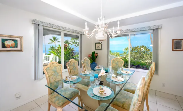 $2,500,000 | 78-6871 Kuhinanui Street, Kailua-Kona, HI 96740