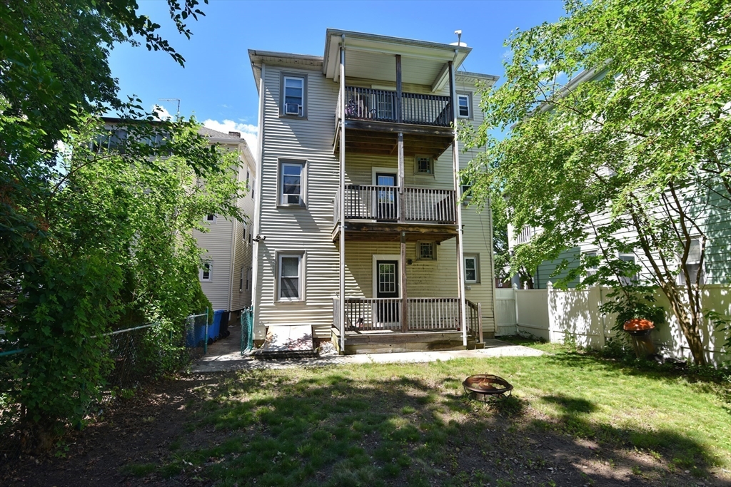 422 Trapelo Road, Unit 2 Belmont, MA 02478 - Photo 19 of 20