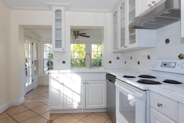 $3,500 | 245 Cortez Road, West Palm Beach, FL 33405