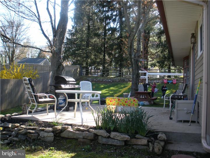 24 Rampart East Media, PA 19063 - Photo 5 of 25 Patio