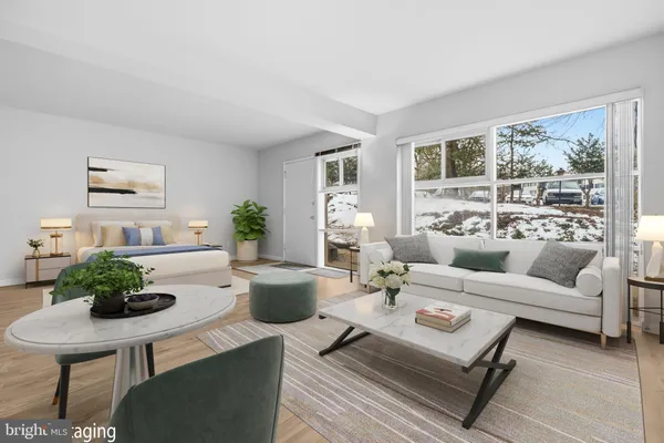 $193,000 | 4361 Americana Drive, Unit A, Annandale, VA 22003